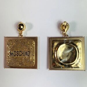 Rare Moschino H&M Gold Square Clip On  Earrings No Box, Like New